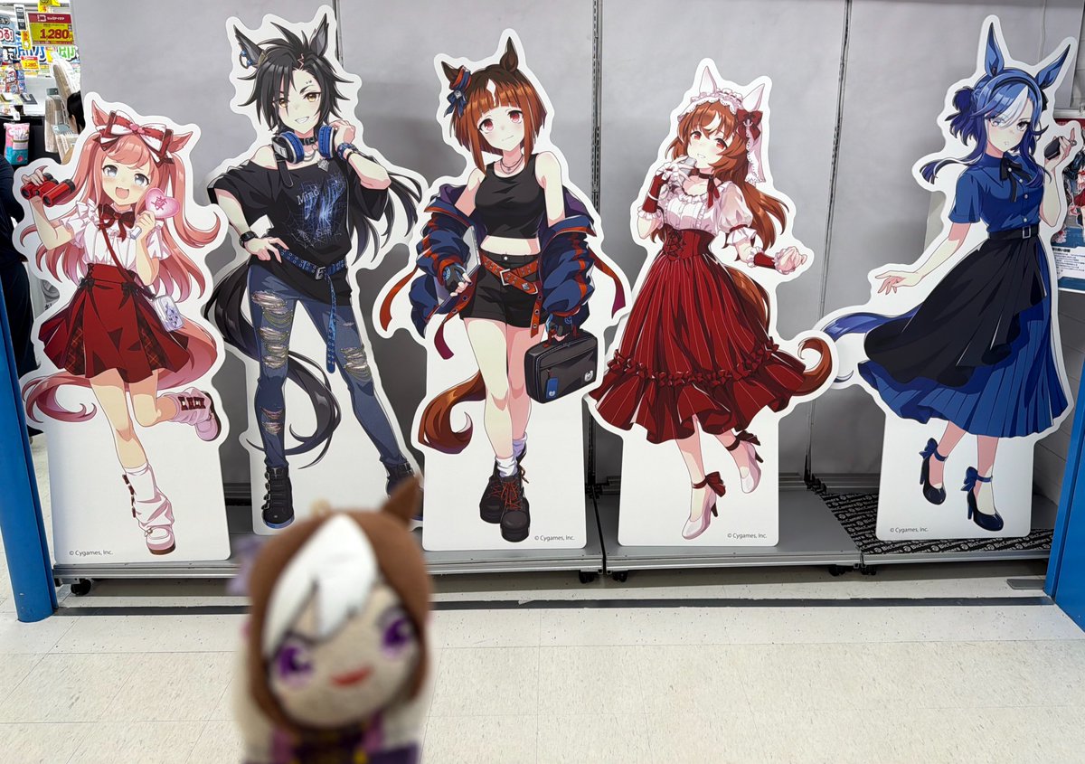 imo_tami's tweet photo. ビックカメラウマ娘コラボと競馬場コラボポップアップストアに行ってきました！

まあほとんどグッズ完売でパネルを見に行っただけですけどね！

⸜(˶ˆ꒳ˆ˵)⸝ 🐢💦 https://t.co/jw7fgrA3tt