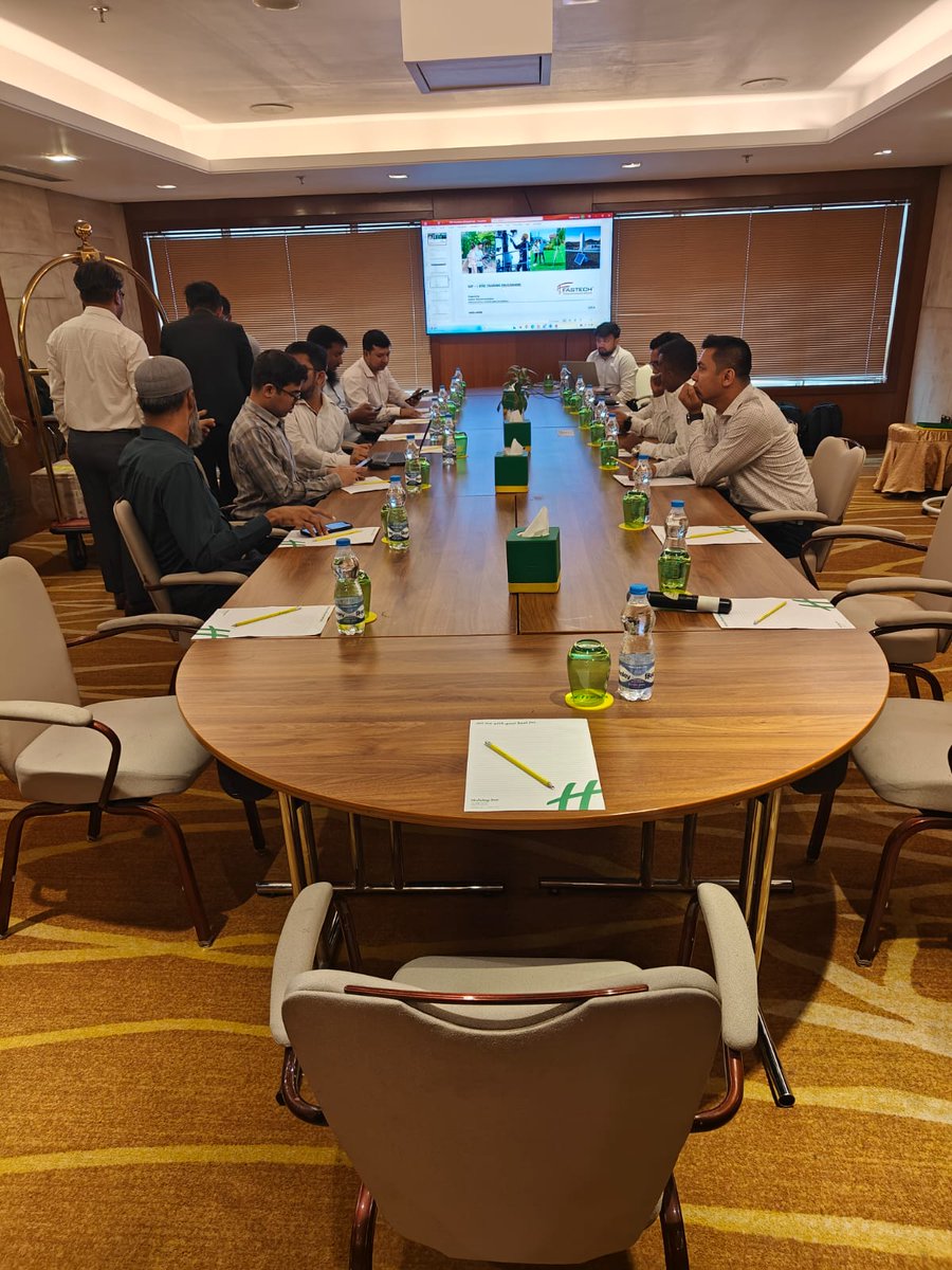 fastech_T's tweet photo. 🚀 FASTECH has commenced a 20-day RF Measurements Training Program for #BTRC in Dhaka, Bangladesh, featuring advanced solutions from #NardaSTS and #ACTA.

#FASTECHTelecommunications #Bangladesh #RFSafety #Training https://t.co/YIcCNPmrLO
