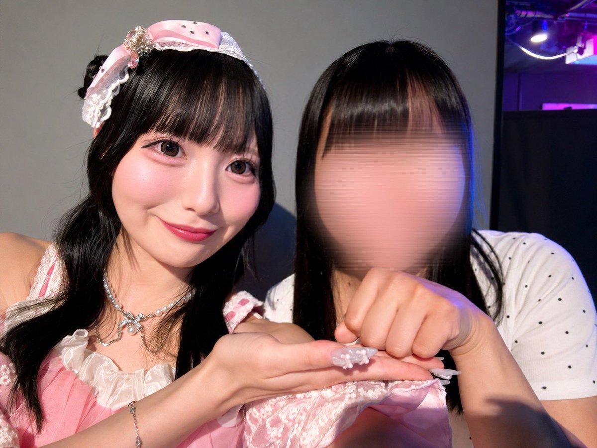 annyanpink's tweet photo. お手と言われたので https://t.co/Ygfya3Wj0H