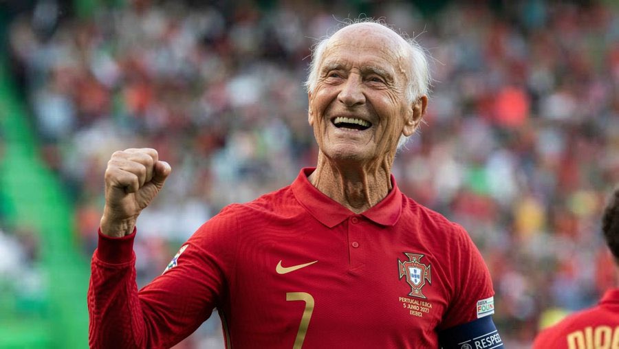 PM_moneys's tweet photo. @the_Lawrenz I did it at my old age 🇵🇹 https://t.co/UPBWPXVvMc