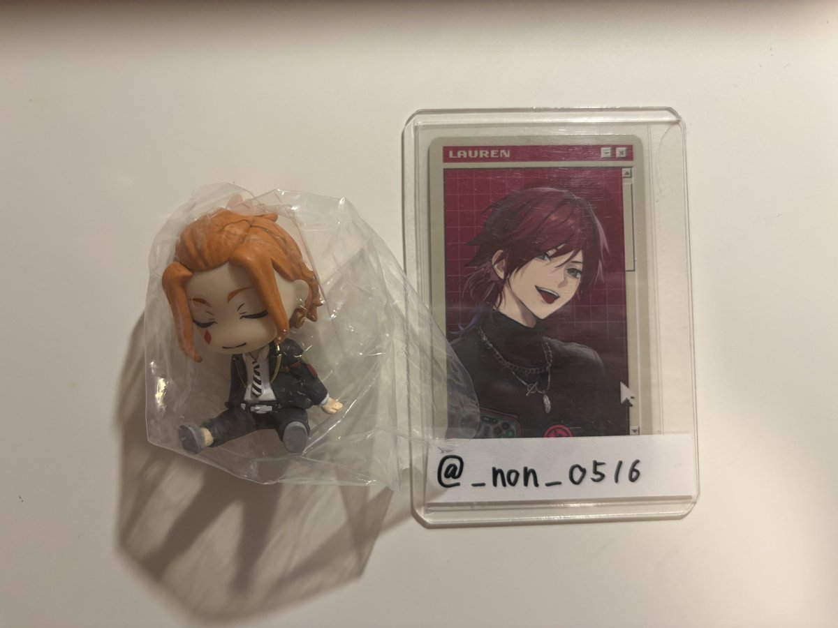 _non_0516's tweet photo. 【交換】ツイステッドワンダーランド　ツイステ　肩ズン　ハーツラビュル寮　ガチャガチャ

譲→ケイト

求→エース

郵送or大阪手渡し
お気軽にお声がけください https://t.co/mX6QwJQnU5