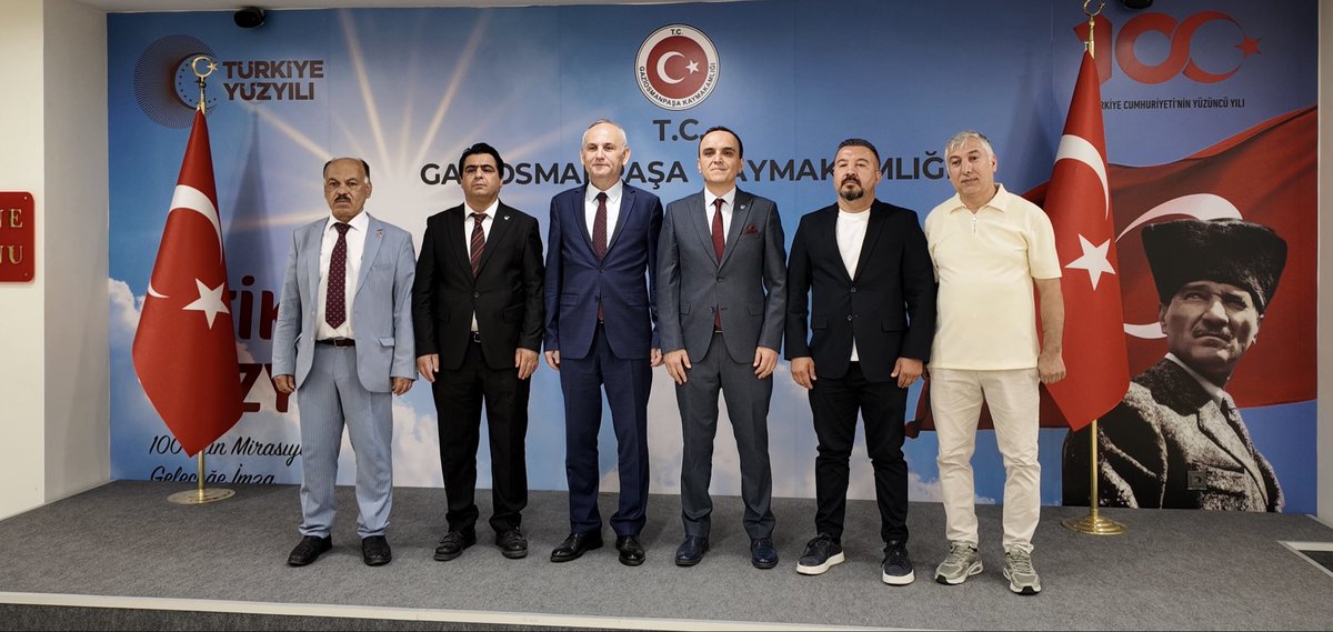 muratbasgop's tweet photo. Gaziosmanpaşa İlçe Başkanımız Murat Baş ve İlçe Başkan Yardımcılarımız, Gaziosmanpaşa Kaymakamımız Sayın İskender YÖNDEN’e ziyarette bulundular.

Nazik misafirperverliği ve samimi ev sahipliği dolayısıyla Sayın Kaymakamımıza teşekkür ediyor, görevinde başarılar diliyoruz. https://t.co/cp1OyBjMFM