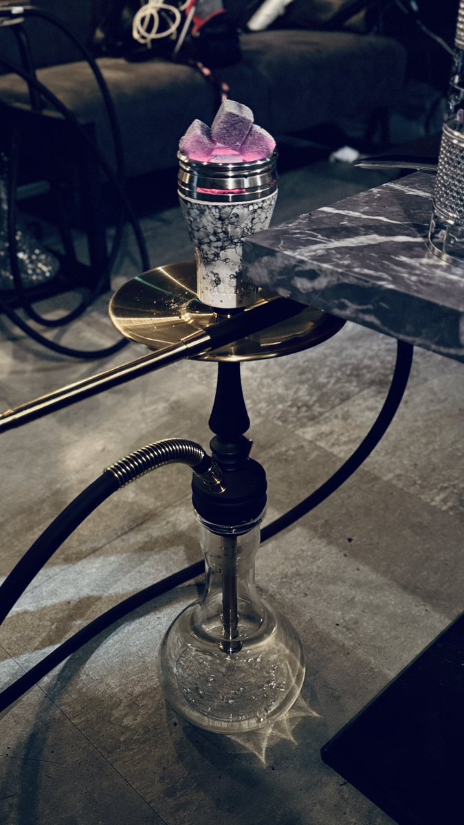 yu_Hookah's tweet photo. プレオープン❕

西麻布 シーシャカフェ&amp;バー
チルノザウルス🦖✨️

トマホークステーキ🥩ガオガオ‼️ https://t.co/ziOF3rHWA0
