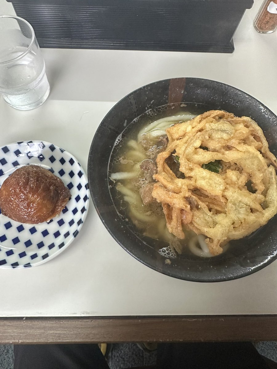 河野くん。 tweet media