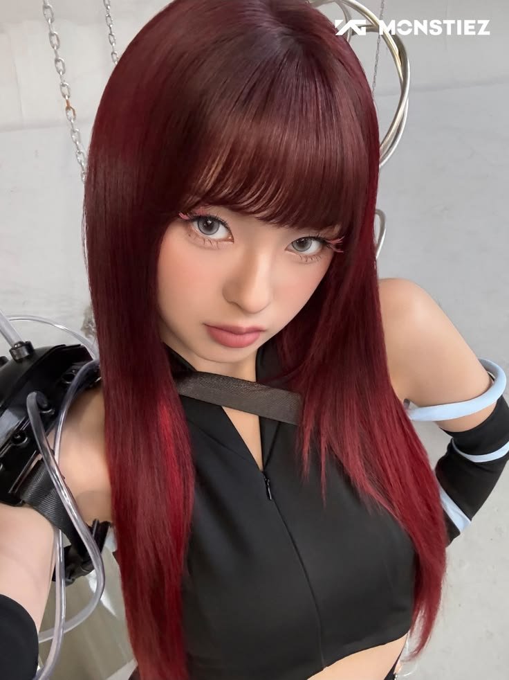 cavy_04's tweet photo. This photocard with that red hair and pose is absolutely stunning, it’s charismatic, unique, enchanting, sharp, and incredibly captivating it’s just insane🍒

#chiquita #babymonster https://t.co/WHLrhtFm8Z