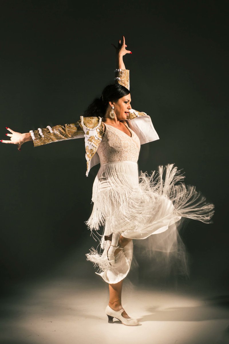 RevistaGodot's tweet photo. El VI Festival Escenario Patrimonio de Castilla y León, @EscenarioCyl, organizado por @jcyl, recorre el medio rural con 54 espectáculos gratuitos de música, teatro, circo y danza. Propuestas únicas por cada provincia, hasta el 30 de agosto. 👇

https://t.co/0sP1LUTBGg https://t.co/rPzRDM0zl1