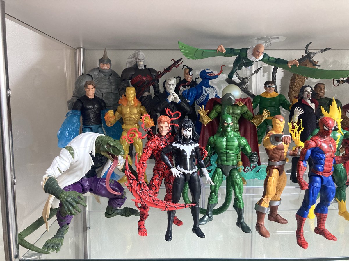 マーベル フィギュア まとめ売り フィギュア棚を新調したので、まずはスパイダーマンのヴィランズを