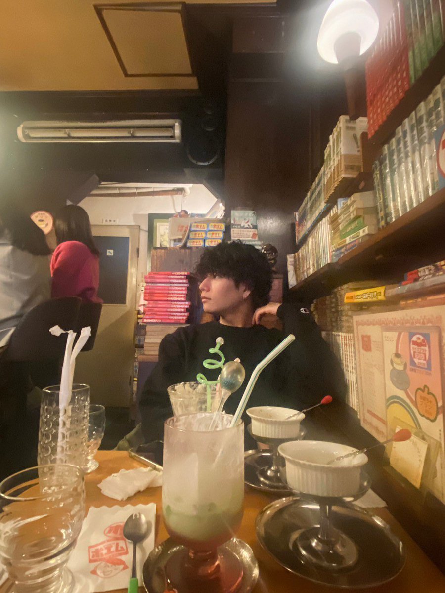 chomchom88's tweet photo. めちゃくちゃ懐かしい写真出て来た
#裏垢男子
#大阪 https://t.co/Ah0UfPFNcA