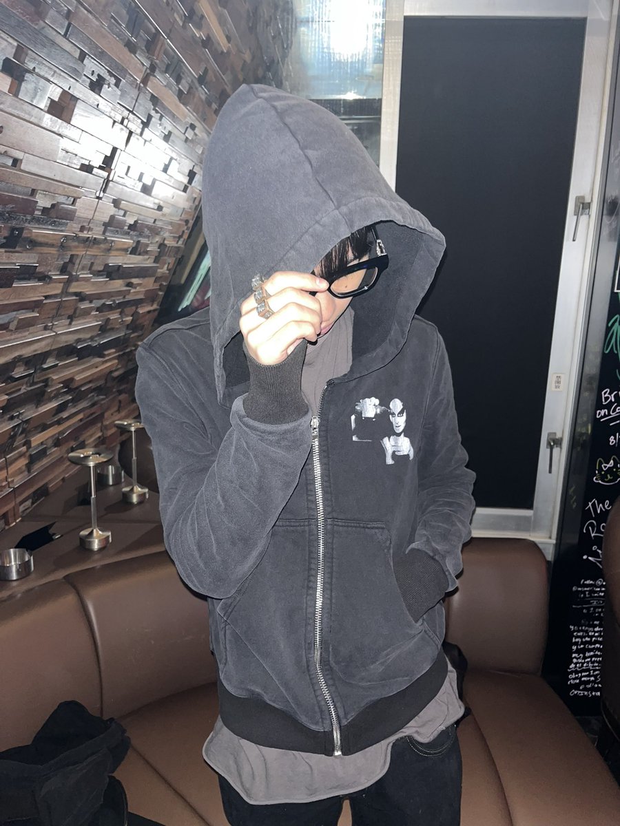 seshbrn's tweet photo. cs up rn https://t.co/B2klIQBYQJ