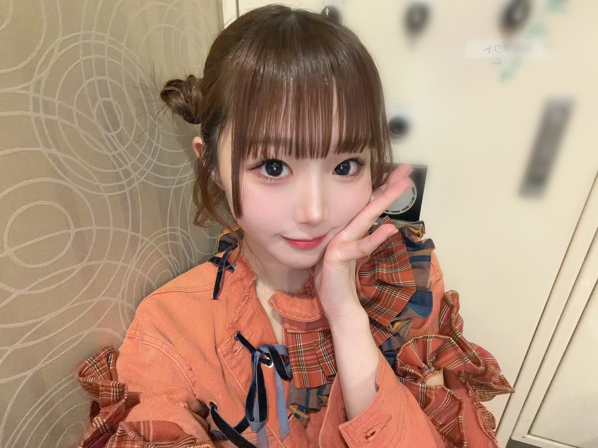 kurumi_8ware's tweet photo. LUCY presents『Brand new Dream TOUR』ありがとうございました！本当にあたたかくて、素敵な空間だった🥲🩵40分たっぷりライブができて、最高に楽しい時間でした🔥🔥こんな素敵な日に呼んでいただけて本当に嬉しかったです！そして、とっても暑い中会いに来てくれてありがとう〜！ https://t.co/sd9ePeyAr5