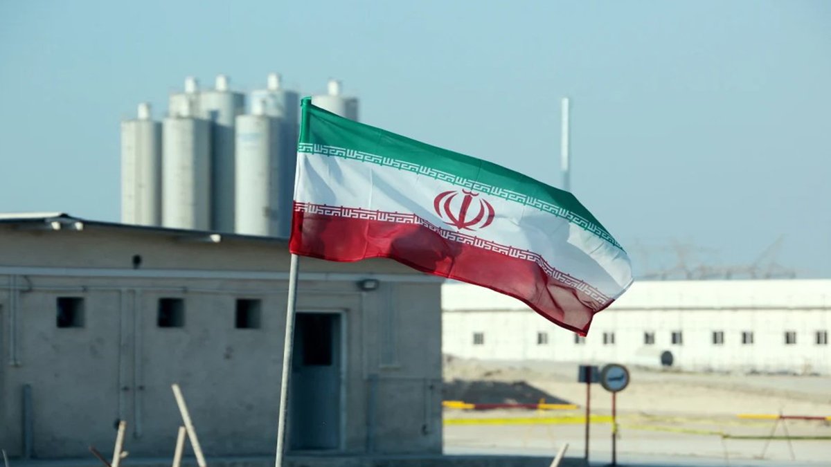dler31's tweet photo. Iran Urges IAEA to Condemn U.S. Strike on Darkhovin Nuclear Plant

Tehran calls attack on under-construction nuclear facility a violation of international law as U.S. strikes reportedly hit Bushehr

🔗: https://t.co/mUCxcTjPQc https://t.co/JcJNiVByBm