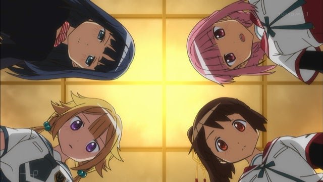 homu_cop's tweet photo. 誰かまどマギのキャラが見下ろしてる画像をくれー！！！ https://t.co/Z6rTYq2dOh