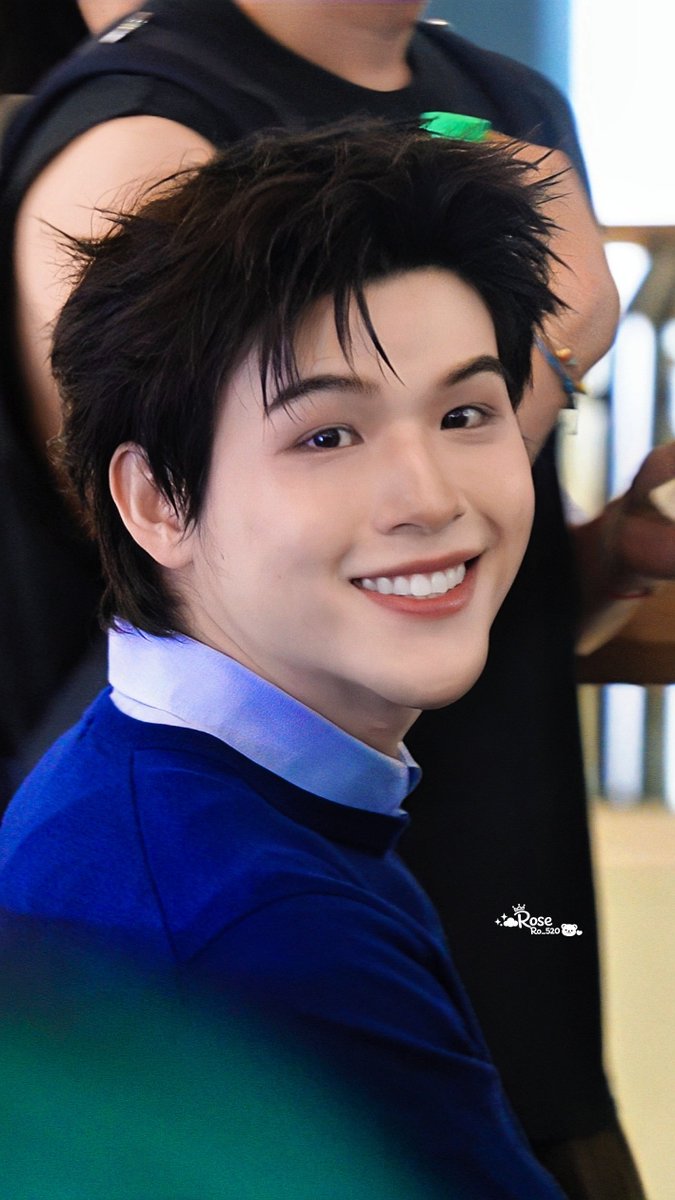 RoseRo_520's tweet photo. ยิ้มแฉ่ง🥰💙

BOOTS ANNIVERSARY X SKY

#BootsThailand
#Boots30Anniversary
#BootsxSky
#skywongravee https://t.co/YmJgqAVPDt