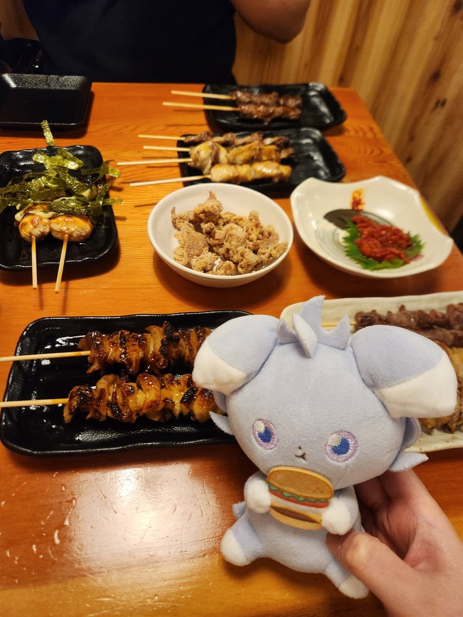 rita_knsu's tweet photo. とりきにやってきたぞ🥰

 #ニャスパー  #ポケぬい https://t.co/swKQj6QiyK
