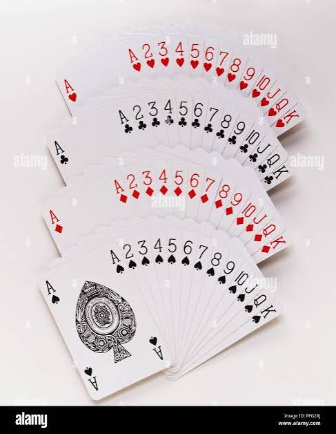 outplay_hub's tweet photo. A standard deck has 52 cards, matching the 52 weeks in a year. The 4 suits are often linked to the 4 seasons, and each suit has 13 cards—similar to the 13 lunar cycles.

Coincidence or intentional design? 🤔 https://t.co/Hz0lucQKR2