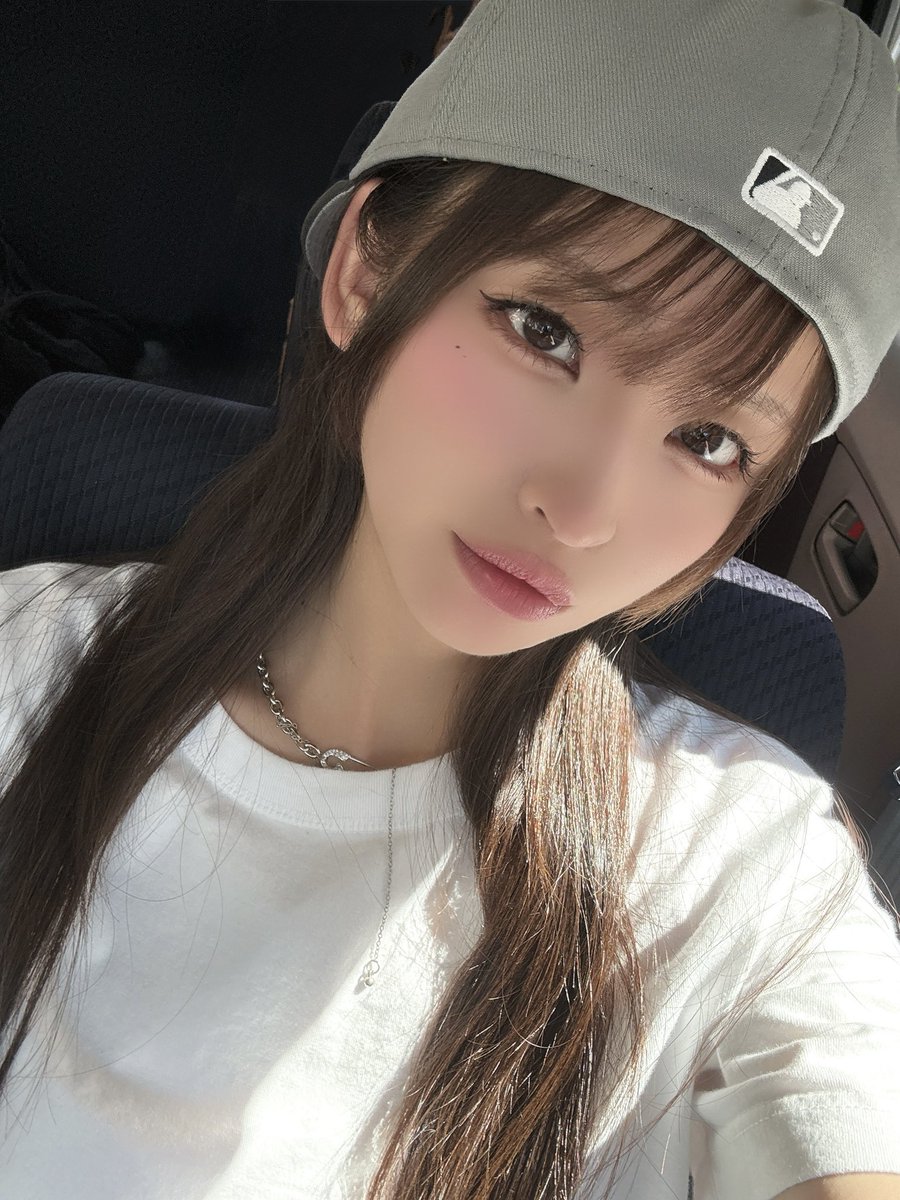 k081x's tweet photo. 淋しさを埋めて https://t.co/ueU8MAoy6G