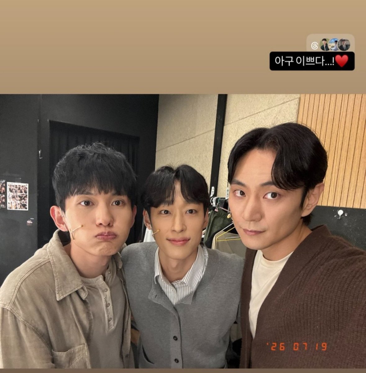Cyrano_themoon's tweet photo. 이삭씨 맨날 아구이쁘다~ 아구이쁘다 하면서 진짜로 이쁘게 보고있는 사진 왕창 올려주시는거 너~~~무 마음 좋고 실제로 귀여움 이쁜이들 https://t.co/ND6ADBpIQp