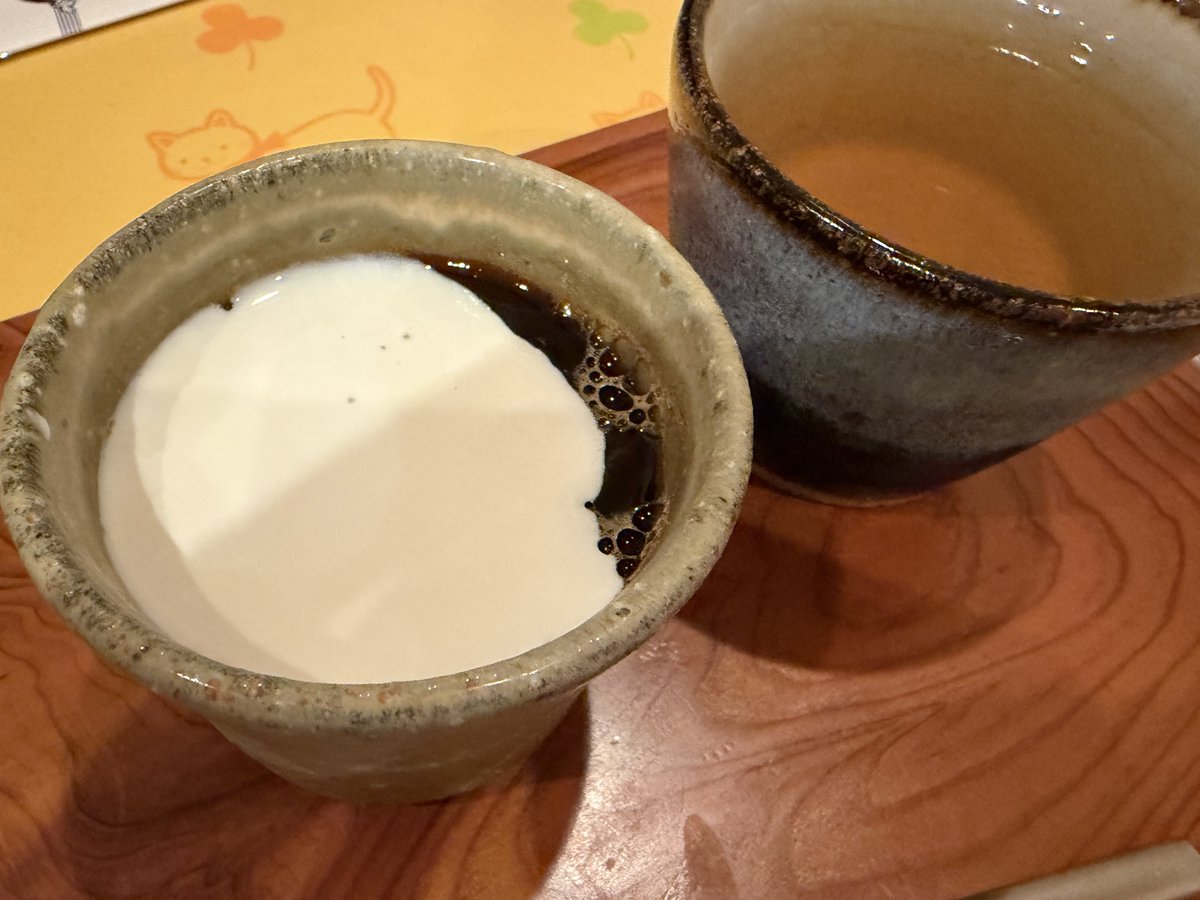 srtkmy's tweet photo. 昼間に作っといたコーヒーゼリーも出来た https://t.co/CClafbMQ63