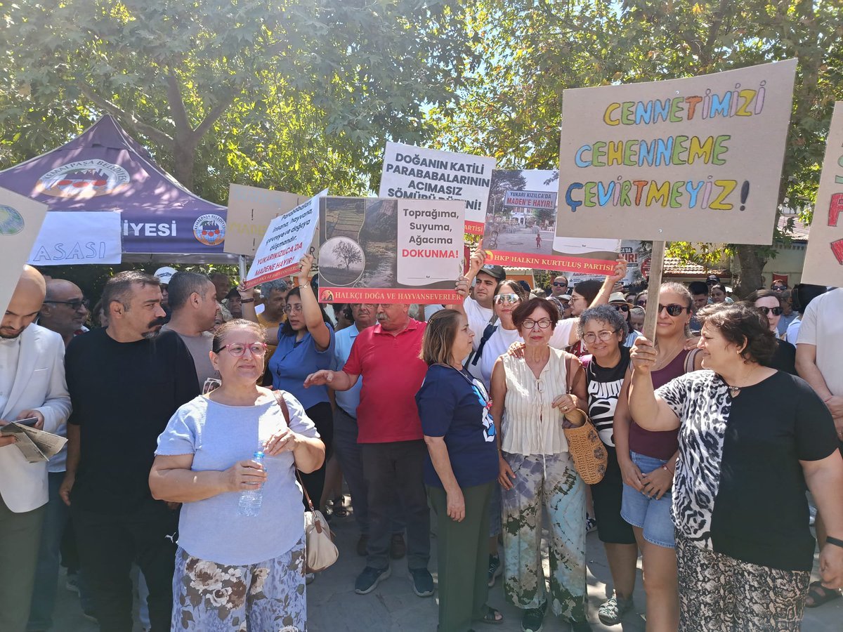 hkpgenelmerkez3's tweet photo. HKP İzmir İl Örgütü ve İzmir’den Halkçı Doğa ve Hayvanseverler olarak Kemalpaşa, Yukarıkızılca Halkının doğalarını zehirleyecek Volcan Maden Şirketine karşı başlattığı mücadelede yanlarındayız

https://t.co/Pfro1gCily https://t.co/BrfkaXYCol