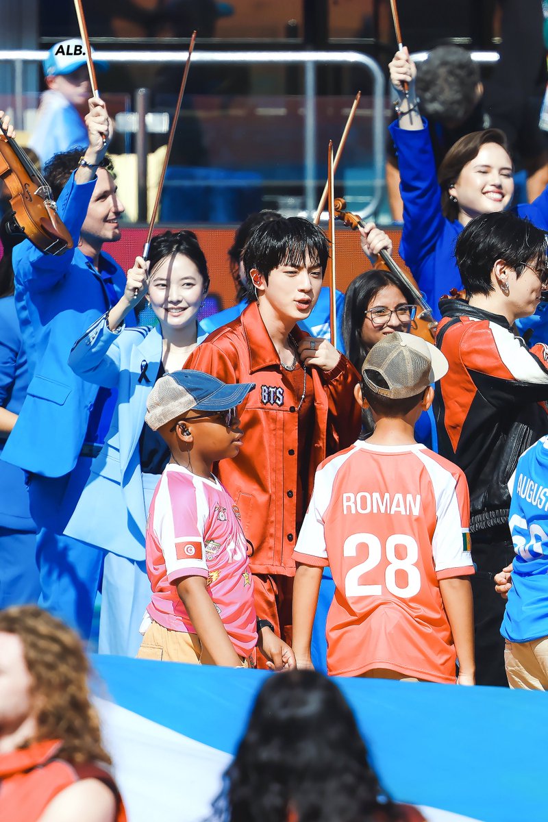 ALittleBraver92's tweet photo. 260719 FIFA WORLD CUP 

#방탄소년단진 #김석진 #석진 #진 #BTSJIN #JIN 
#WORLDCUP 
@BTS_twt https://t.co/4zg8wZJR9h