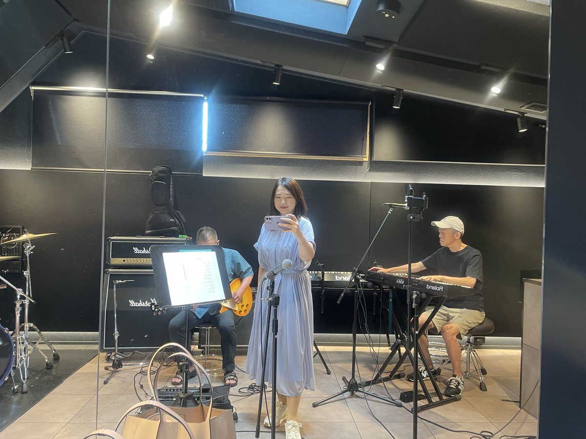 Natalie_TheGAP's tweet photo. 昨日はこちら。充実のリハでした！

The GAPは
8/26（水）立川BABEL
10/27（火）立川BABEL
でライブです。よろしくお願いします！ https://t.co/iibkPUSsvM