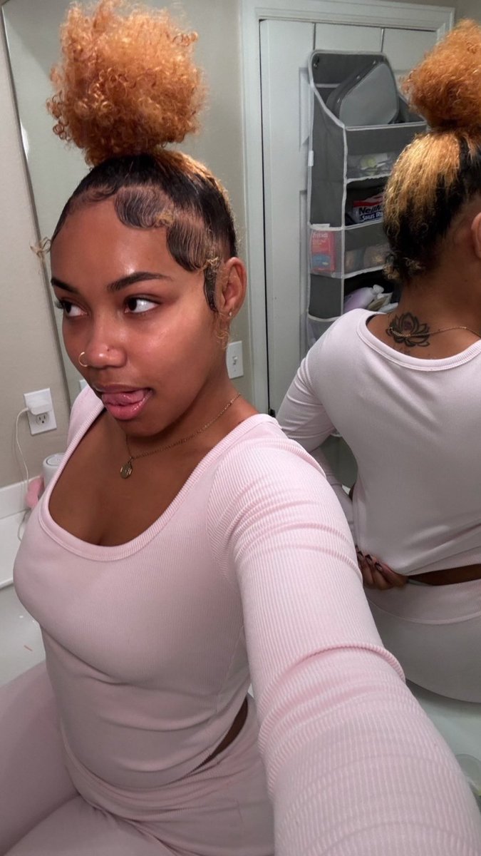JhadeiBlaire's tweet photo. Pretty den a mf😉 https://t.co/m3JjSpCDji