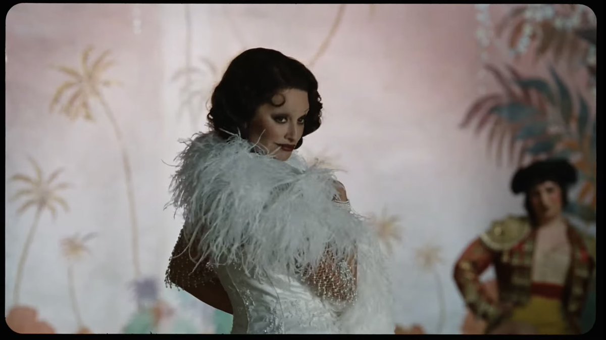chicoseptember's tweet photo. Penelope Cruz in 2026
- Bunker, directed by Florian Zeller (TIFF)
- La bola negra, directed by Javier Ambrossi and Javier Calvo 
- The Invite, directed by Olivia Wilde
- The Bride!, directed by Maggie Gyllenhaal https://t.co/EBTFRTh6oz
