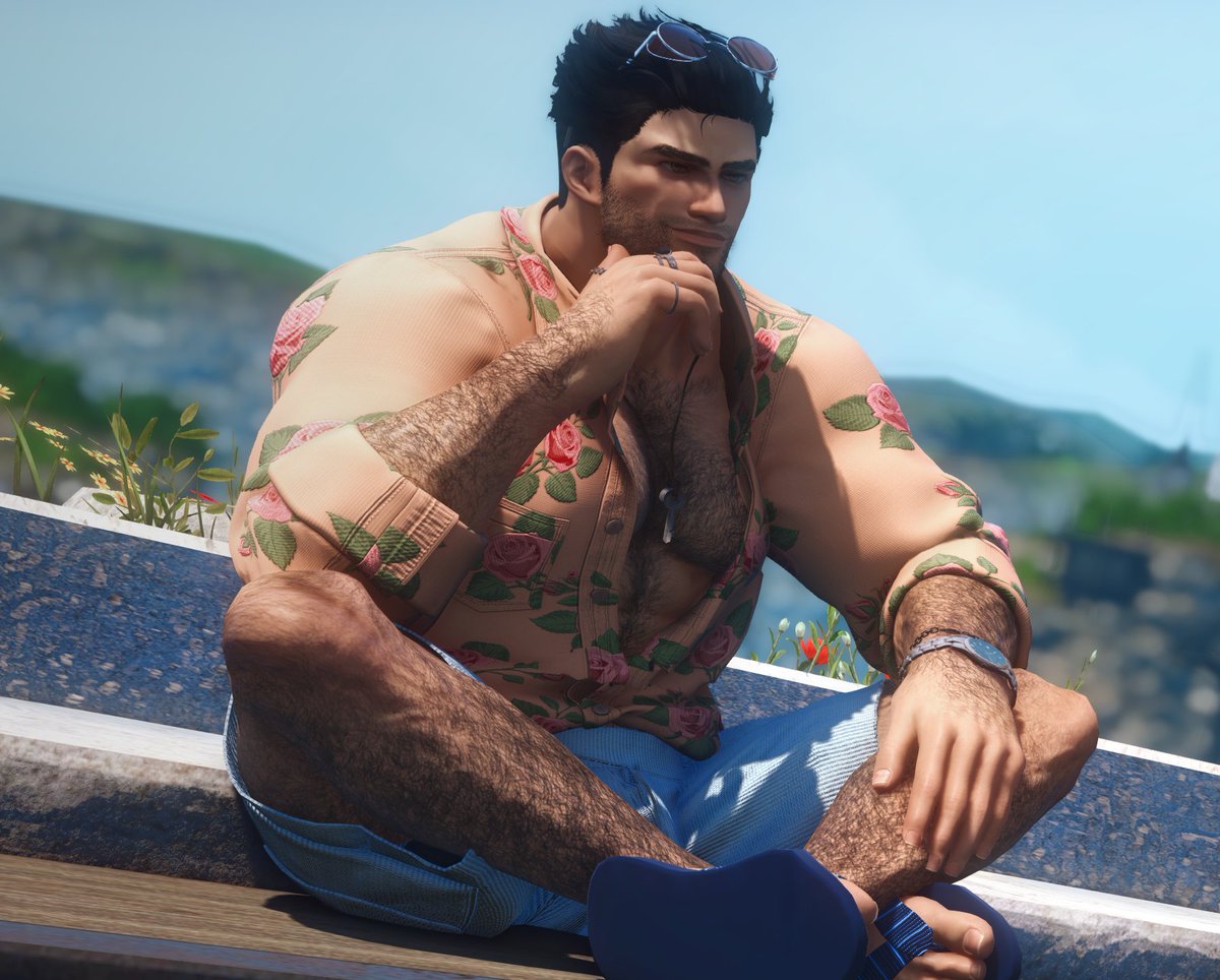 HeartPiercerXIV's tweet photo. So I took some pics of my Highlander.. 
#gpose #gposer #hyur #highlander https://t.co/qfeu0ljhj1