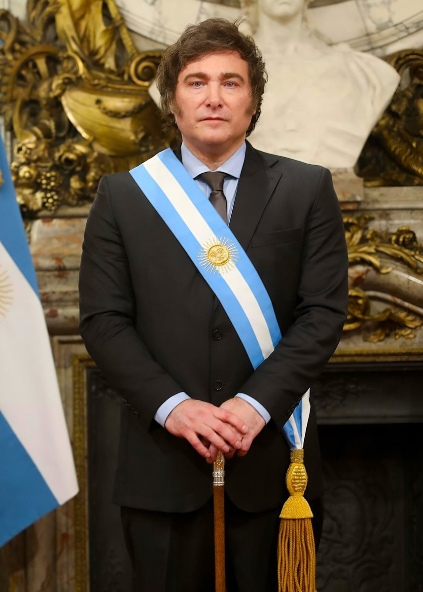 PolymarketSport's tweet photo. 🚨The President of Argentina has announced there will be a national holiday to celebrate the country’s World Cup campaign https://t.co/PyM8pWPeIK
