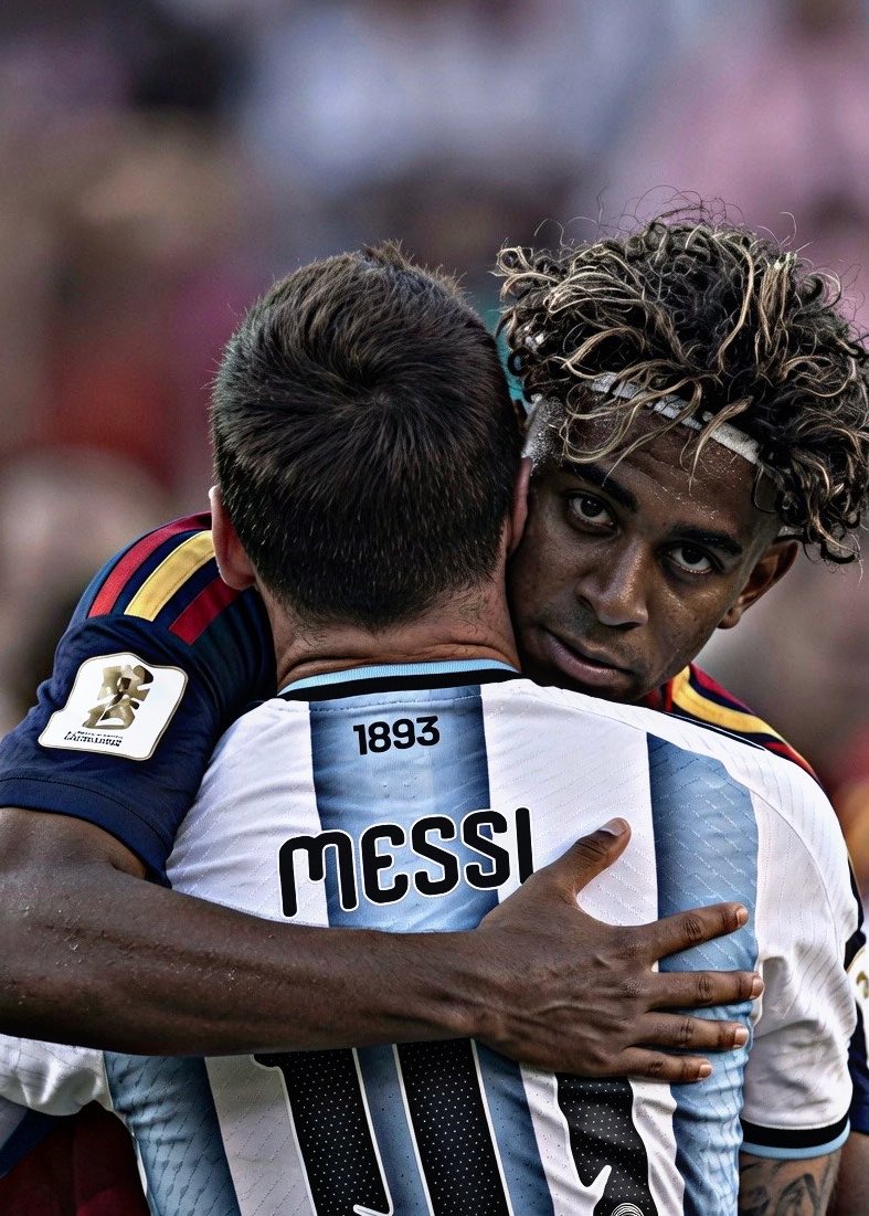 HaterReport's tweet photo. Lamine Yamal really sent Ronaldo and Messi home during the same World Cup run and consoled them both after the game. CRAZY https://t.co/MiWdFi8MlG