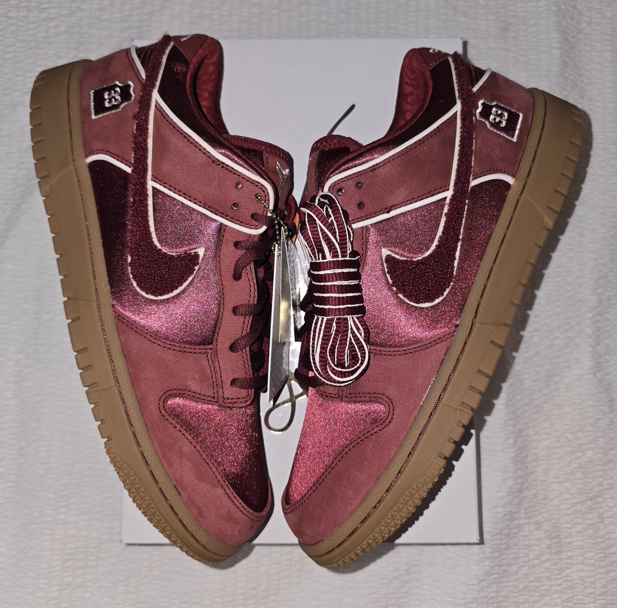 Drizzle19781's tweet photo. Kobe Dunk Low Protro "Merion" Away https://t.co/ATNUwqbQOh