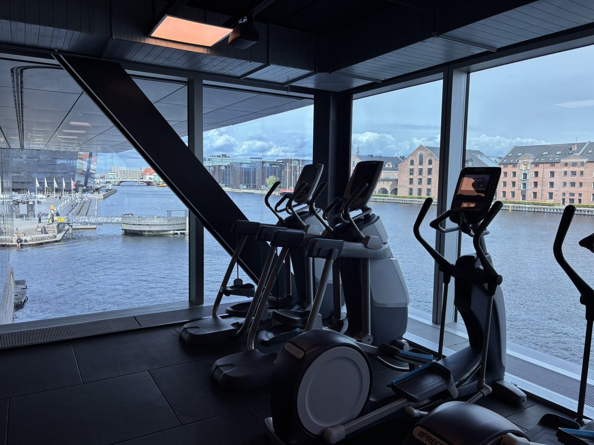 dennisnagpal1's tweet photo. Great Gym Right at the Canal β¦ also, i really like the Name π
#stackingsats #Copenhagen https://t.co/mcQlYBwqhL