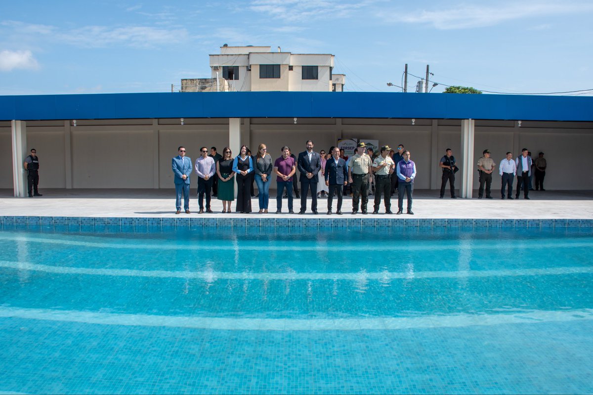 JefaturaMachala's tweet photo. Acompañamos a la @PoliciaEcuador Subzona El Oro en la inauguración de su nuevo Centro de Entrenamiento, construido por la @PrefecturaElOro.

Nuestra jefa política, Mishel Nivicela, estuvo presente para seguir sumando acciones por la seguridad de la provincia.

#GobiernoDelEcuador https://t.co/zUk3mrMHdf