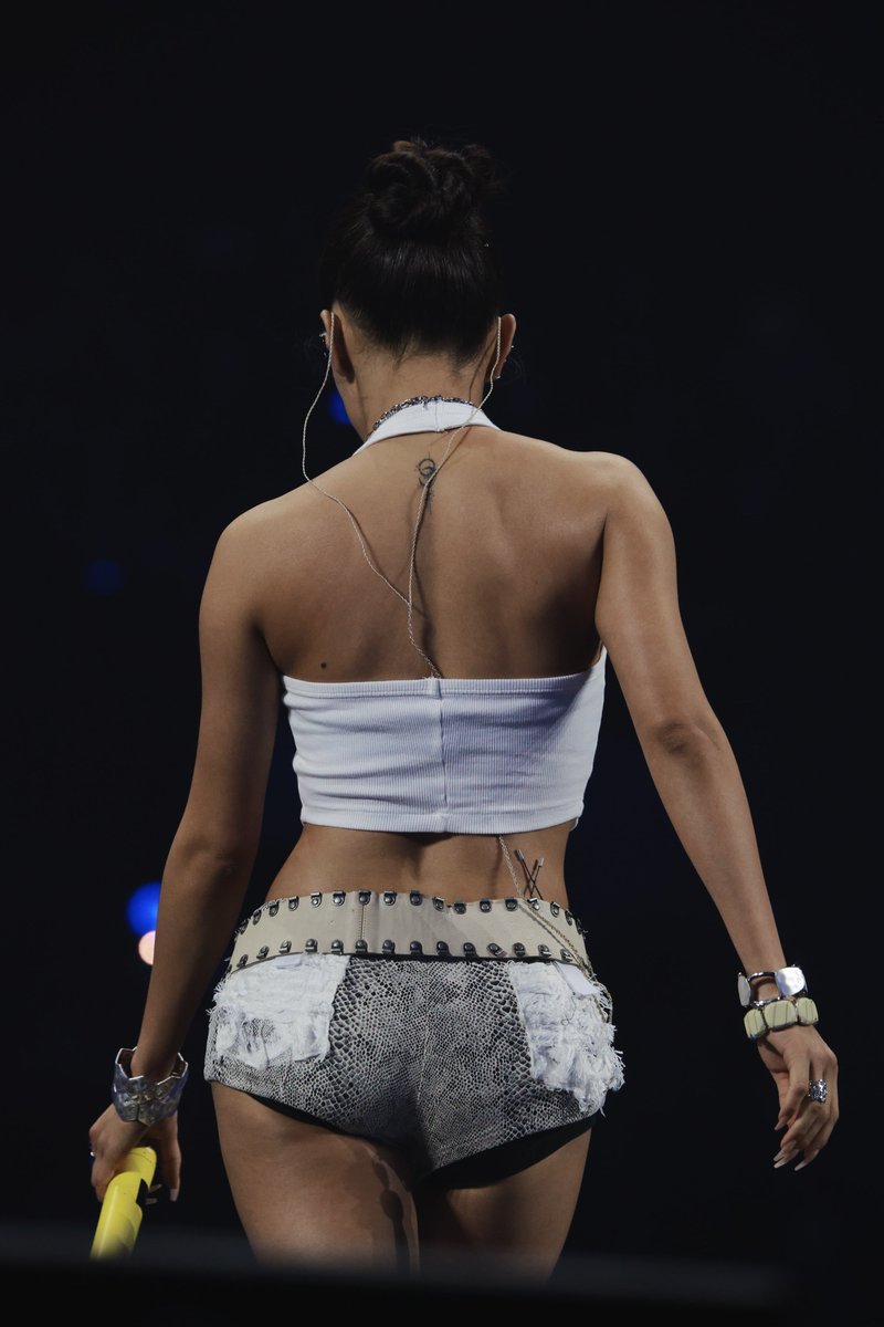 _zzyozzyo's tweet photo. Sexy back ❤️‍🔥 https://t.co/l0w0BIC9Hf