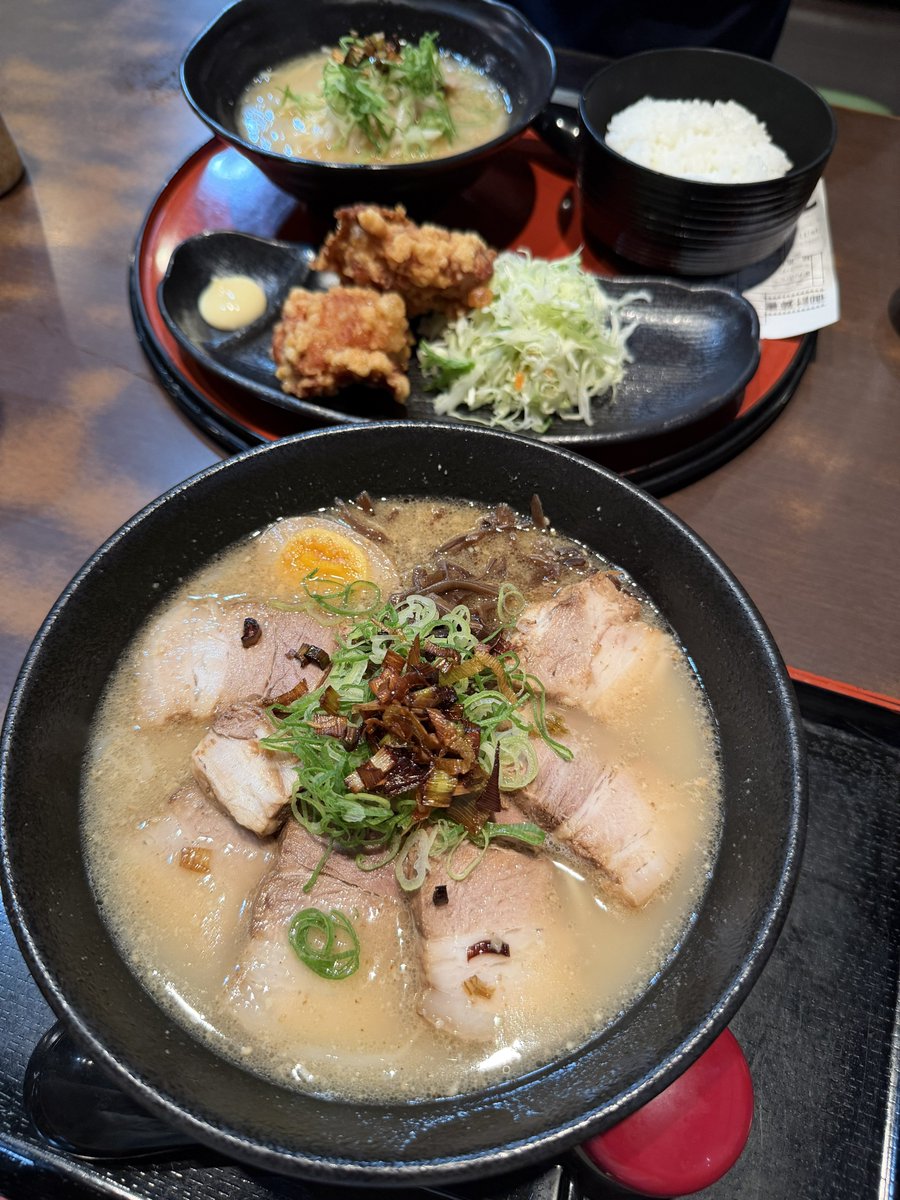 aimaimoco_zzz's tweet photo. いい感じの定食屋さん https://t.co/znNZZ9xRvv