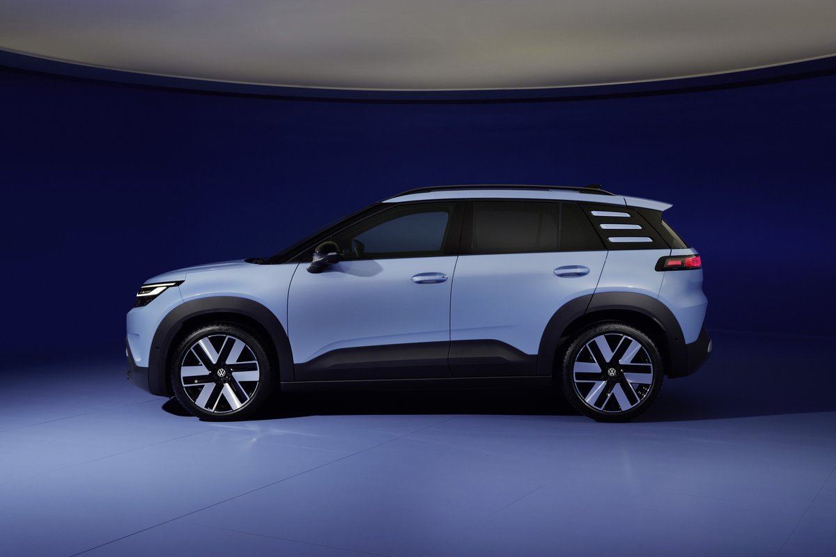 khuleonwheels's tweet photo. Volkswagen reveals ID. Cross with up to 427km of range. See details here: https://t.co/GMcpjX3J0b
#VWSA #VWIDCross #IDCross https://t.co/tqFHs1vb7C