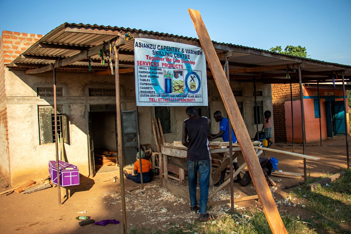RICEWestNile's tweet photo. ๐ช Turning Potential into Purpose: A Youth's Path to Self-Reliance ๐ฑ
Afayo's life changed when he joined the Asianzu Carpentry Group through the #iUPSHIFT programme supported by @IloProspects. Today, he's gaining carpentry skills, rebuilding his future, and dreaming of opening his own workshop.
Investing in youth entrepreneurship doesn't just create jobs; it restores hope, reduces crime, and transforms lives. ๐
#YouthEmpowerment #SkillsForLife #YouthEmployment #ILOProspects #RICEWestNile #DifferentContextsCommonAspirations
