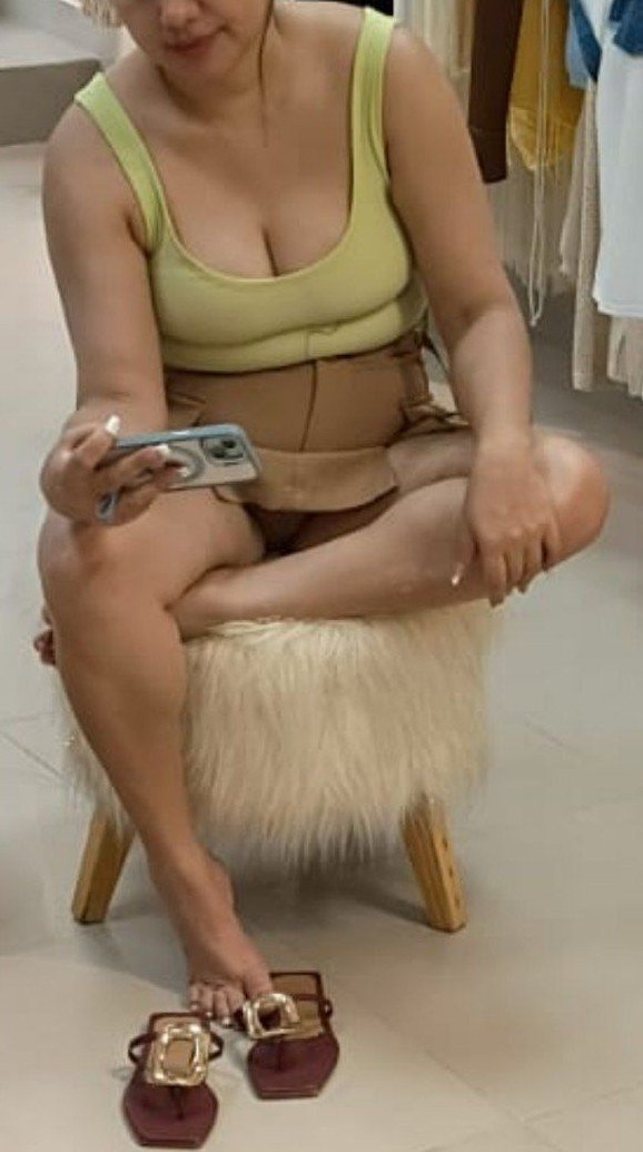 Lucy tweet media