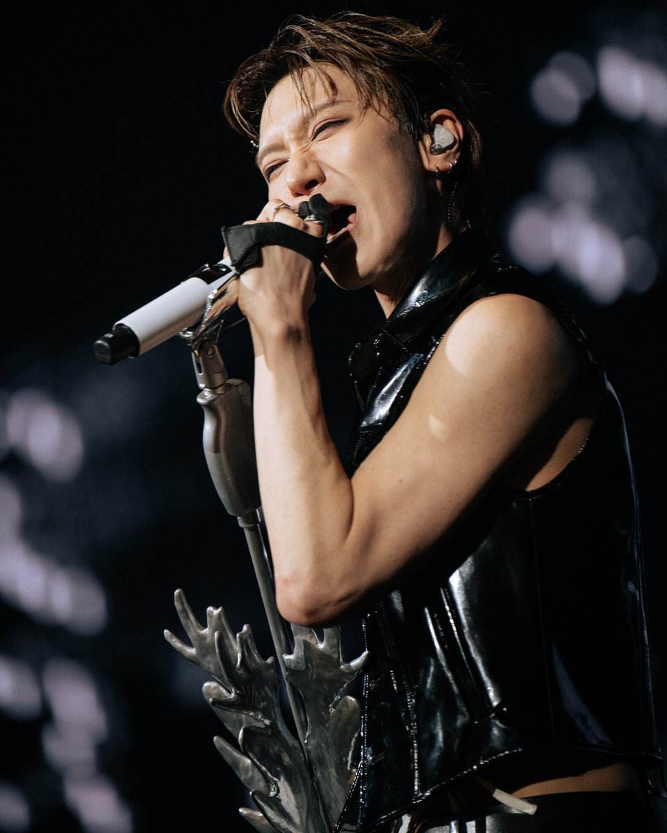 tenthsound's tweet photo. TEN:CORE0110 Concert (Part 2)
💜
#TENCORE0110iscalling #TENCORE0110Concert #10YearsWithTEN #TenthSound #TENLEE #TENCORE0110Concert_Day1 #TENCORE0110Concert_Day2 #TENCORE0110Concert_Day3 https://t.co/ZnjwQzTlmf