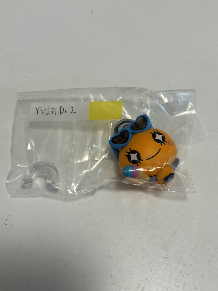 YyjlDc2's tweet photo. 【交換】たまごっち みんなでバカンスフィギュア ガチャ

譲：めめっち
求：まめっち

大阪市内手渡し優先、郵送での交換も可能です。
検索からでもお気軽にお声掛けください！ https://t.co/UCSMfNGmqU