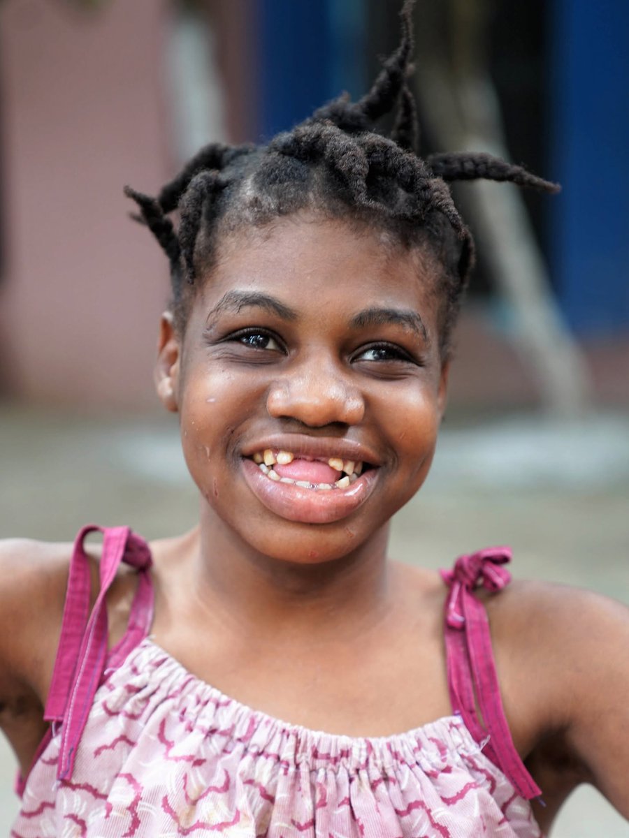 NWHCM's tweet photo. Say hi to Hope! 👋

Hope loves worship music and has a joyful, playful spirit. Her smile and laughter are a blessing to everyone around her. She still needs $140 per month in sponsorship support to help provide:

👐 Sponsor Hope today: https://t.co/RgnHLiwd1m https://t.co/9Ju9CYwuBu