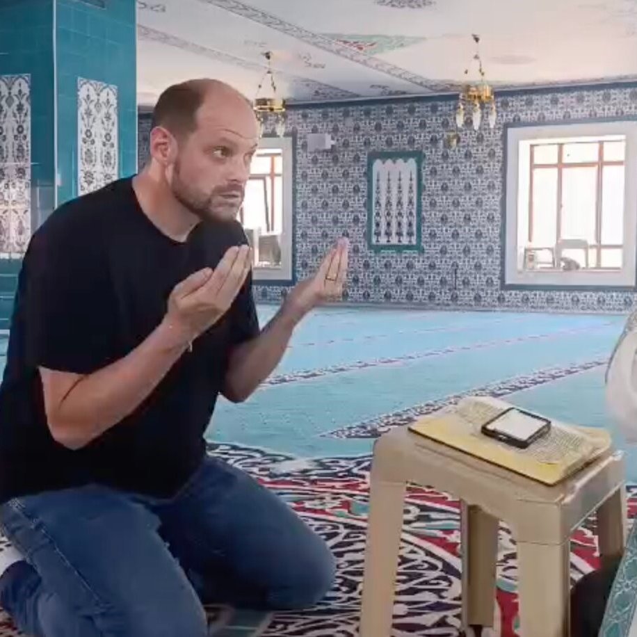 Boşuna Tıklama tweet media