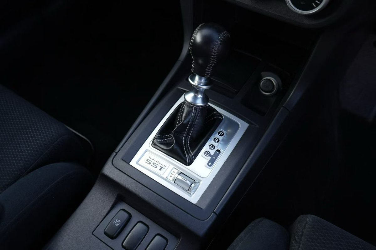 DreamGarage01's tweet photo. CZ4A LANCER EVOLUTION X GSR
08年式　11.9万km
BLITZ車高調、社外マフラー、リアライト
アルミインテークパイプ

興味ある方気軽にご来店ください！！

＃車売ります　#ランサー　＃ランエボ　
＃LANCEREVOLUTION https://t.co/KJCkY8nOMJ