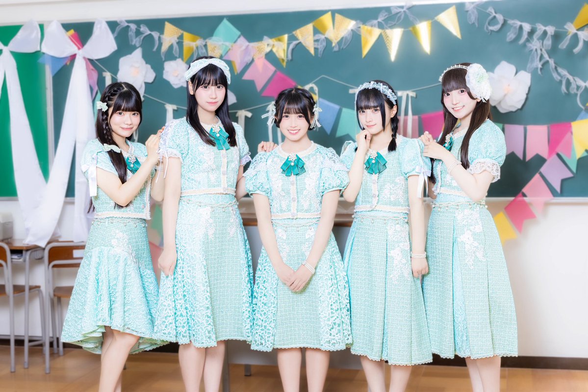 Kastella_OFC's tweet photo. 🫧期別アーティスト写真公開🫧

~１期生~
比賀ハル @Kastella_haru 

~２期生~
石間実咲 @Kastella_misaki 
川菜光 @Kastella_hikaru 
福井ひより @Kastella_hiyori 

~３期生~
市川こころ @Kastella_kokoro
佐藤心遥 @Kastella_koharu
立花杏 @Kastella_ann
月橋ゆらぎ @Kastella_yuragi

~４期生~
大原誉 @Kastella_homare 
谷菜乃花 @Kastella_nanoka 
花井詩 @Kastella_uta 
平瀬なごみ @Kastella_nagomi 
星川美優 @Kastella_miyuu 

#かすテラ #かすみ草とステラ