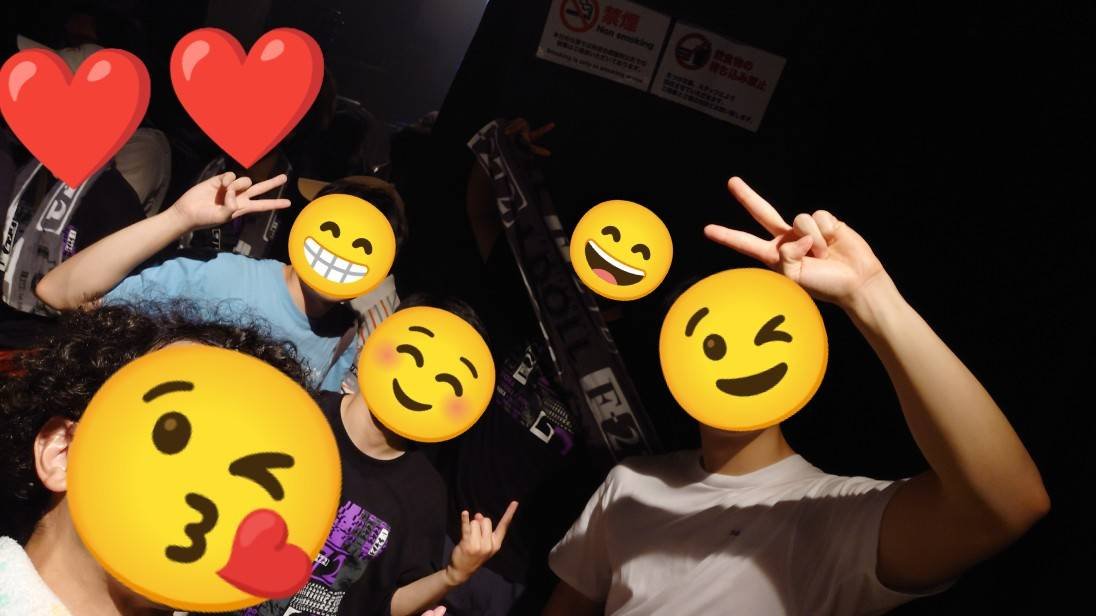 helloooo_u's tweet photo. F-272の1st LIVE
「The Dissonant "I DOLL"」
始まりの目撃者になってきました

ゴツいオルタナティブロックに加えあのパフォーマンスよ！？
全楽器叩きつけるように音ぶつけてくるしクオリティ高すぎるわ⚡

めっちゃ「音」を楽しめるライブでした

マジでF-272、ナンバーワンです⚡

#F272
#エフニナ https://t.co/AjWwKWf0cs