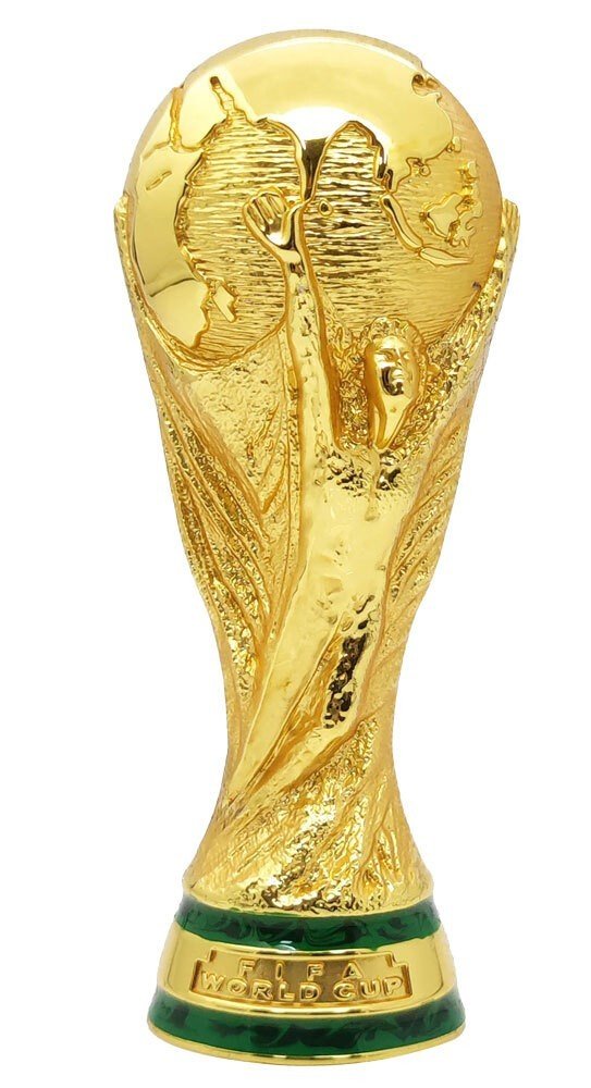 los_blancos13's tweet photo. You can only keep ONE for the rest of your life...

🏆 UEFA Champions League VS 🌍 FIFA World Cup

You can never watch the other again.

Which one are you choosing? 👀 https://t.co/c7e3byYE7J