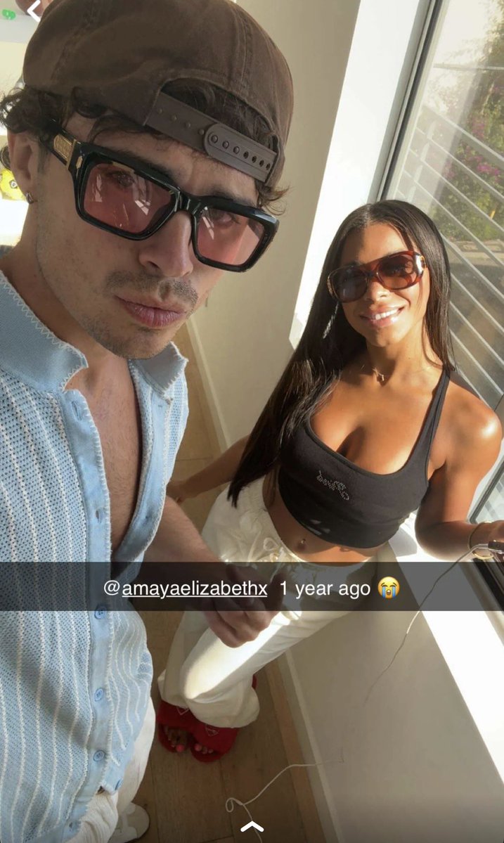 nicolandriainfo's tweet photo. 📲 Nic and Amaya via Snapchat! https://t.co/oaVjMff0LJ