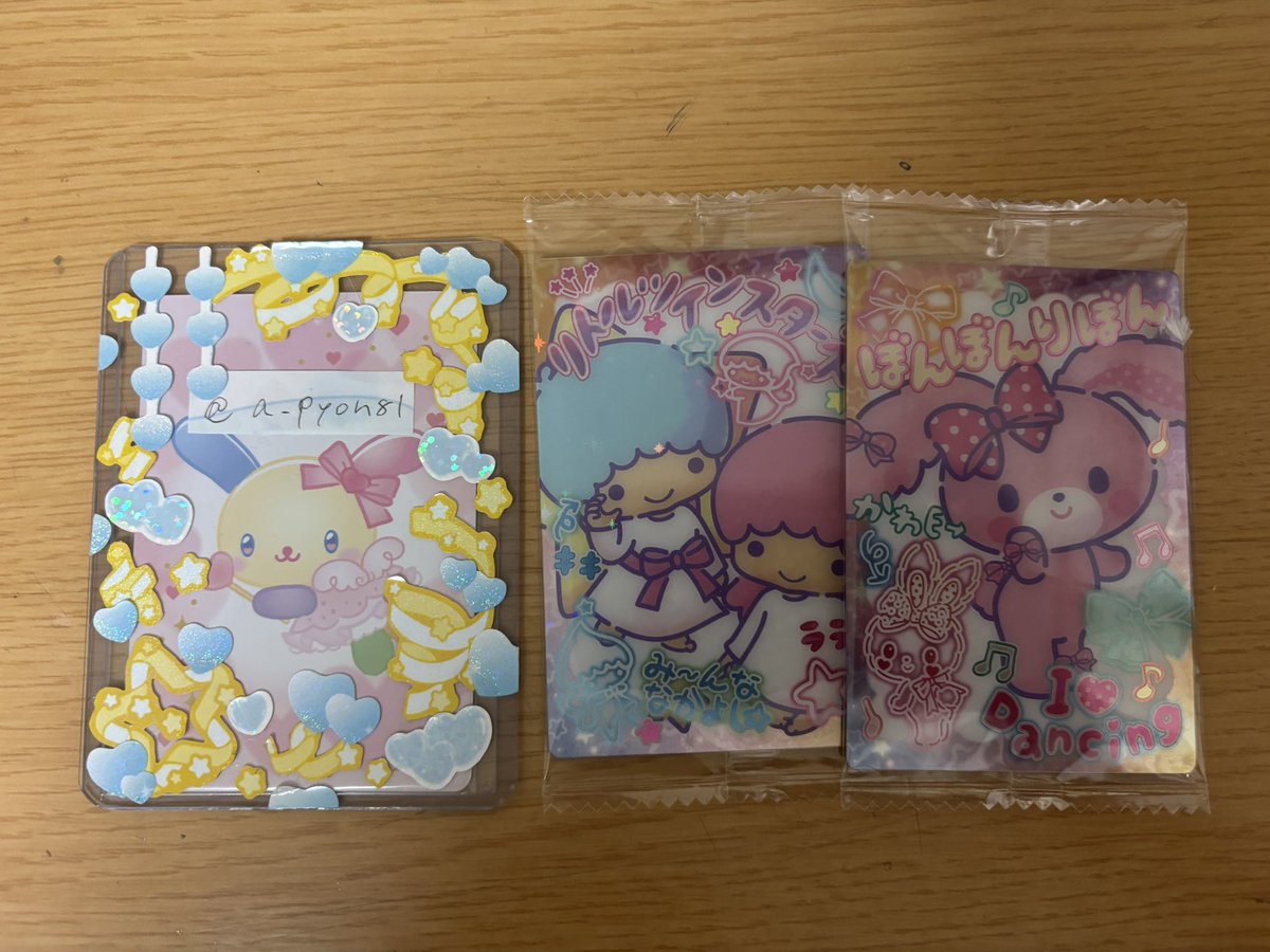 a_pyon81's tweet photo. 【交換】サンリオ　ソフトクッキー　カード

譲：キキララ ぼんぼんりぼん

求：集合C、シナモン(身内分)

郵送での交換希望📮
お気軽にお声がけください🕊️ https://t.co/9S6zTIWuBr