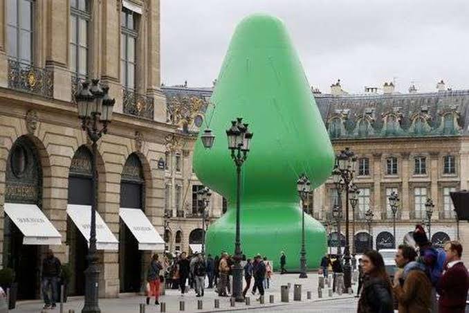Deusregnat_'s tweet photo. Le royaume de France contre la ripoublique talmudo-maçonnique https://t.co/DJvKoAaAwc