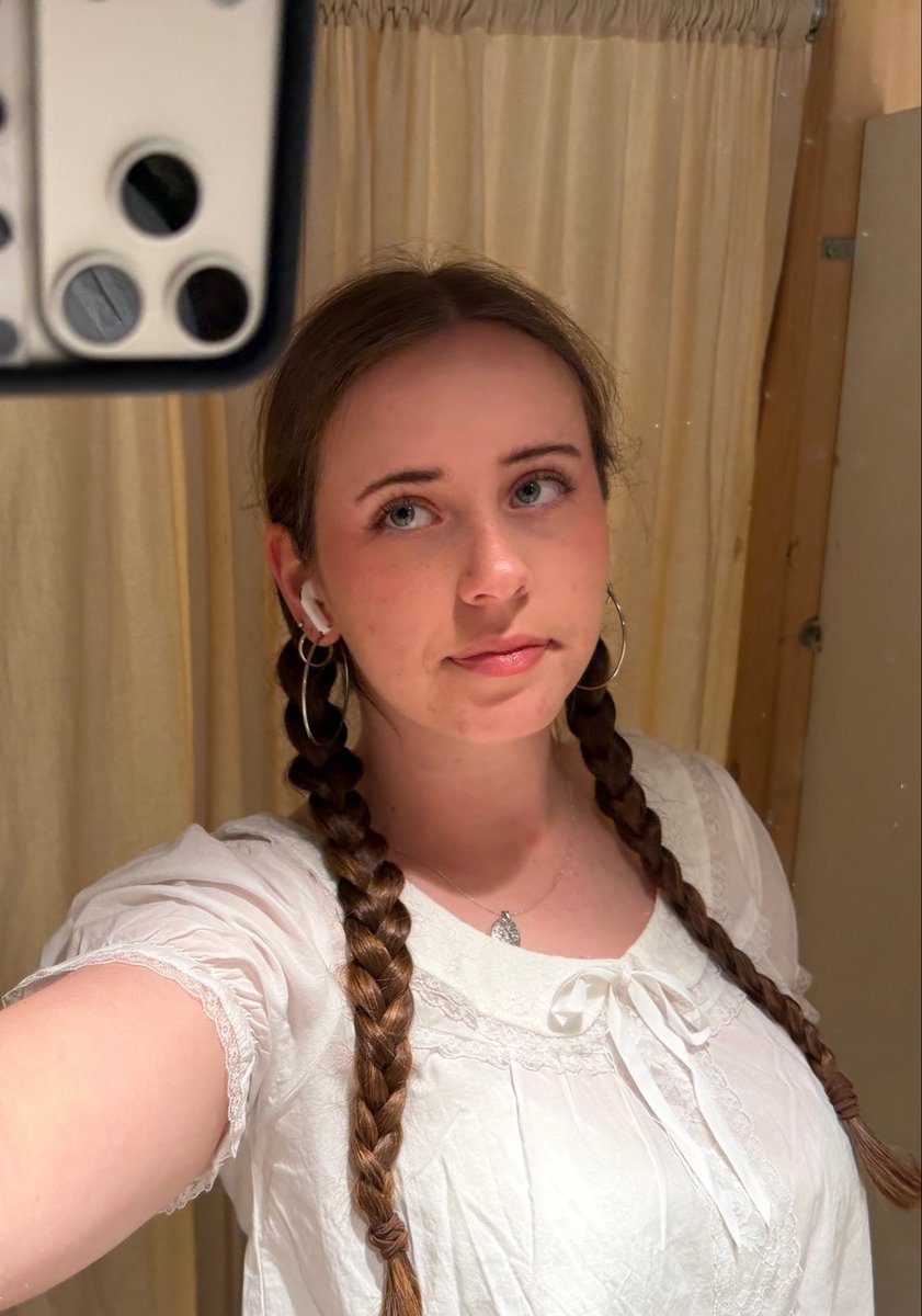 audrey ౨ৎ tweet media